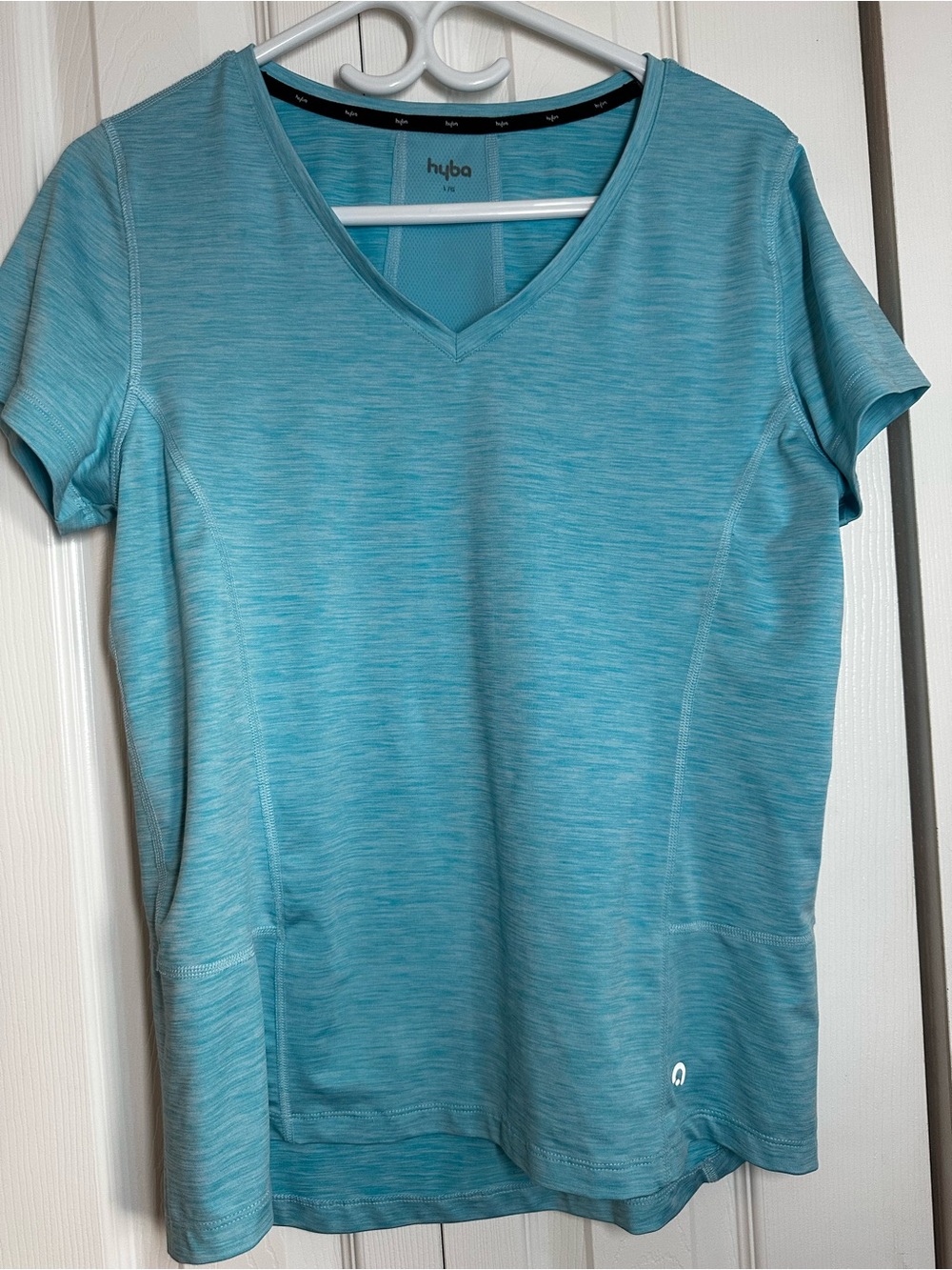 Women's Hyba V-Neck Active Tee in blue #80